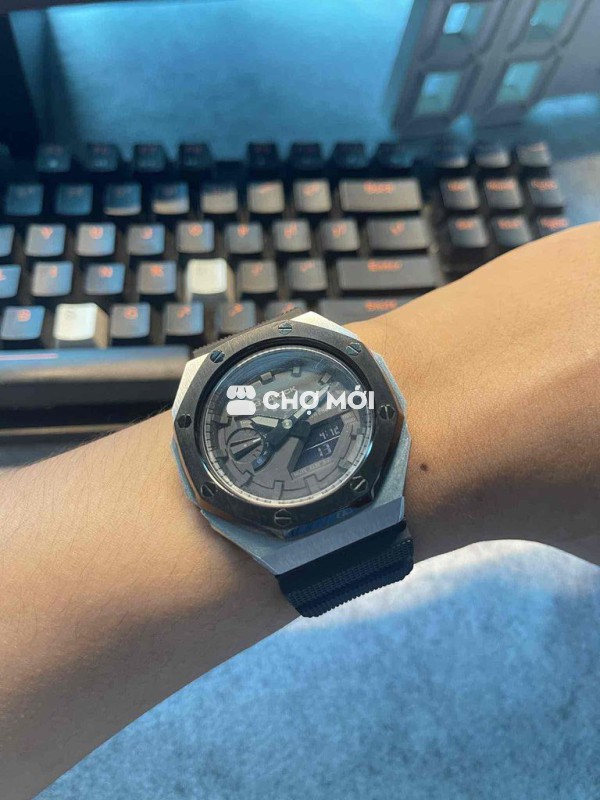 Đồng hồ Casio G-Shock GA-2100 Custom.
