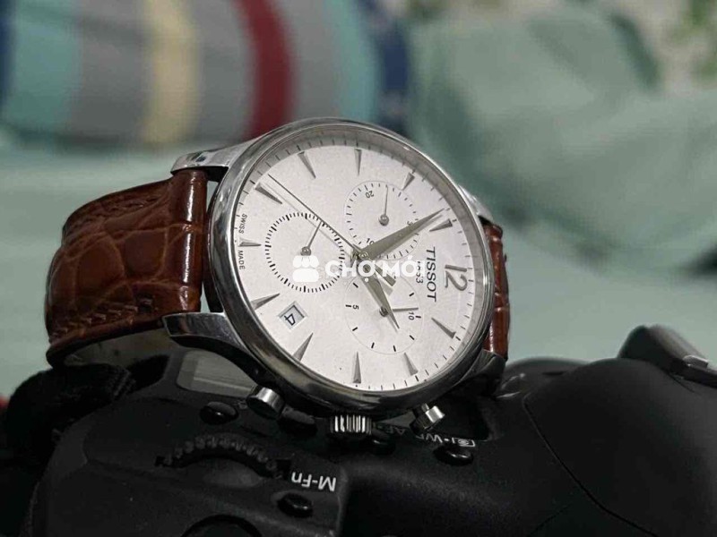 đồng hồ tissot thuỵ sỹ size 42