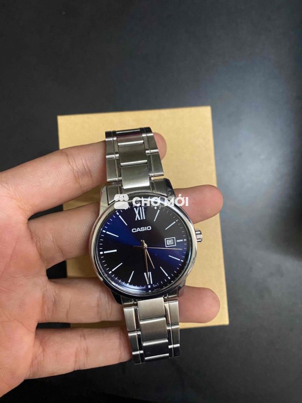 Đồng hồ Casio V002 Kim loại Bạc Nam