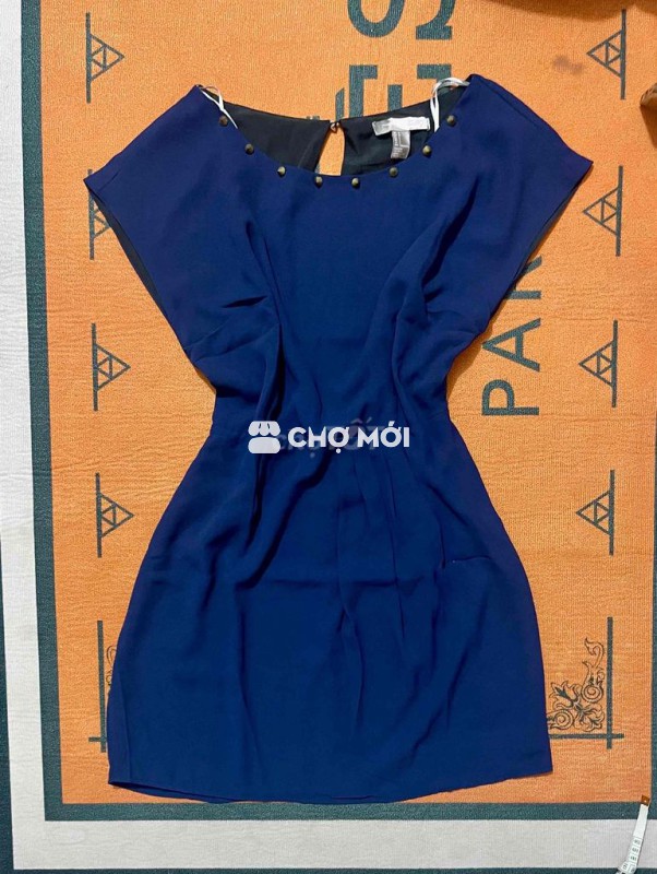 Đầm lụa voan xẻ lưng size XL