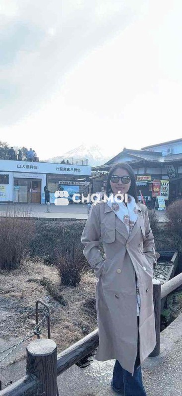 Áo khoác nữ vải Nâu be Đã dùng