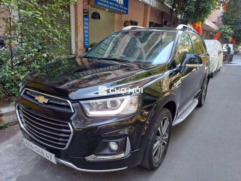 Chevrolet Captiva màu Đen số tự động