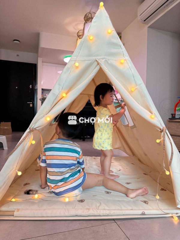 Lều trẻ em màu Kem có đèn