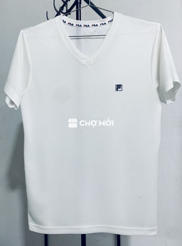 Áo thun FILA chính hãng 100%, Size L, Mới 99%
