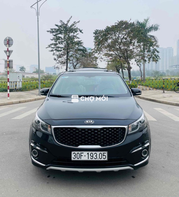 Bán SEDONA 2.2D ATH 2018 màu Đen.