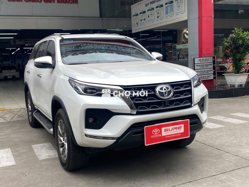 FORTUNER MÁY XĂNG 2023 - XE CTY XUẤT HÓA ĐƠN