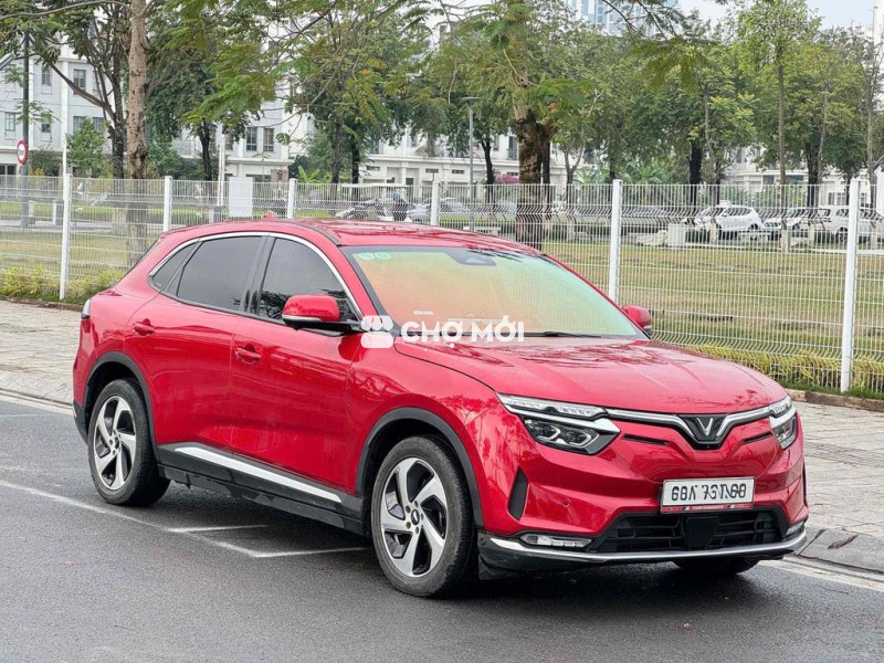 VF8 Eco 2022 mua Pin Sdi đi cực ít 36.000km