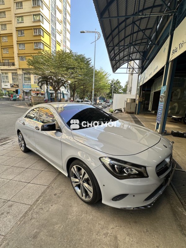 Mercedes-Benz CLA200 2016 xám