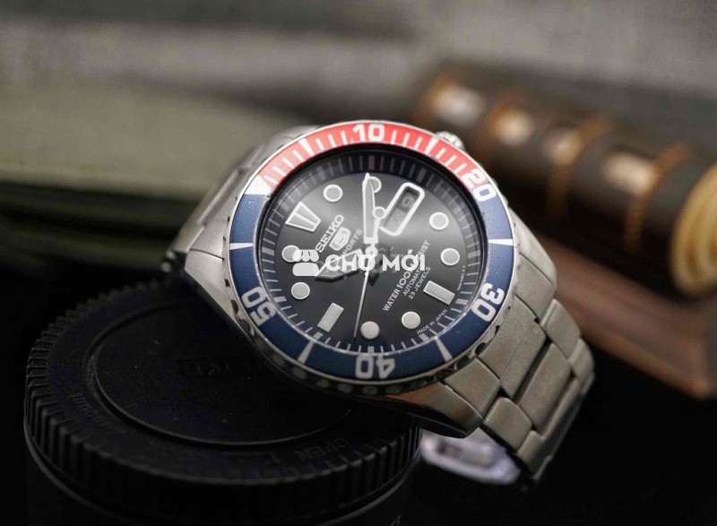 Đồng hồ Seiko 5 Pepsi 41mm Made In Japan