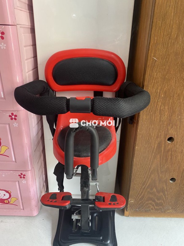 Ghế em bé dùng cho xe lead mới 100%