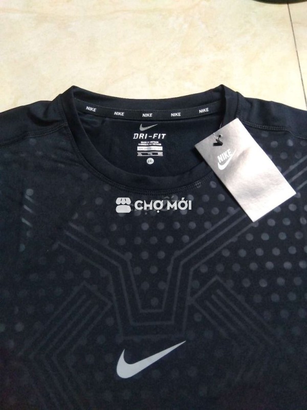 Áo thun Nike nam chính hãng