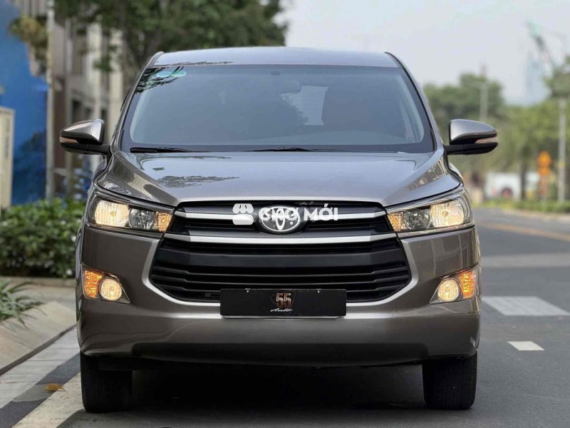 Toyota Innova 2017 2.0G - Một chủ xe gia đình.