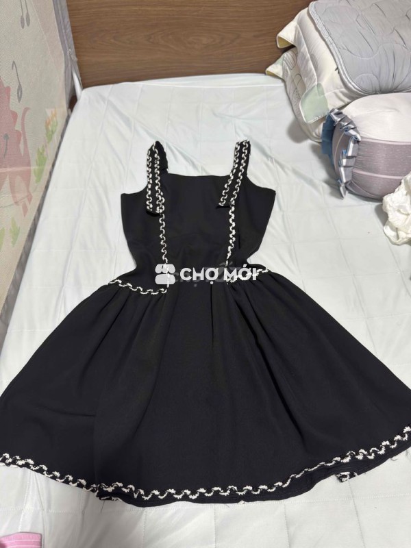 Đầm Nữ Đen size M