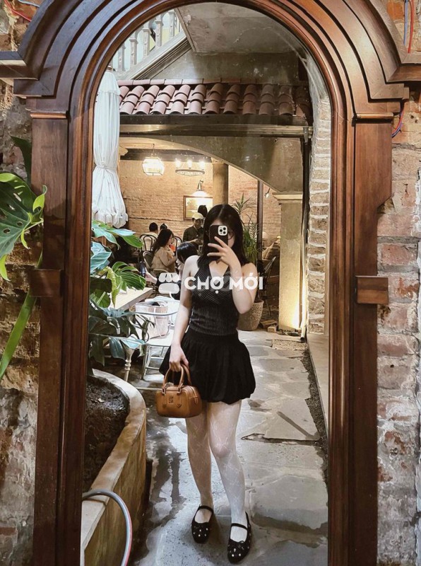 set váy bí + áo yếm có tách lẻ