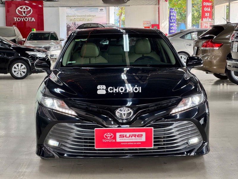 Toyota Camry 2.0G 2020 chạy 43.000 km,xe 1 chủ HCM