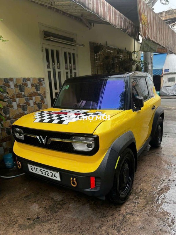 chính chủ bán xe VF 3 2025 Vàng