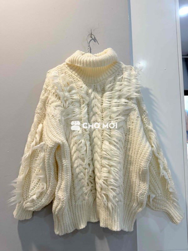 Áo len nữ cổ lọ giữ ấm tốt