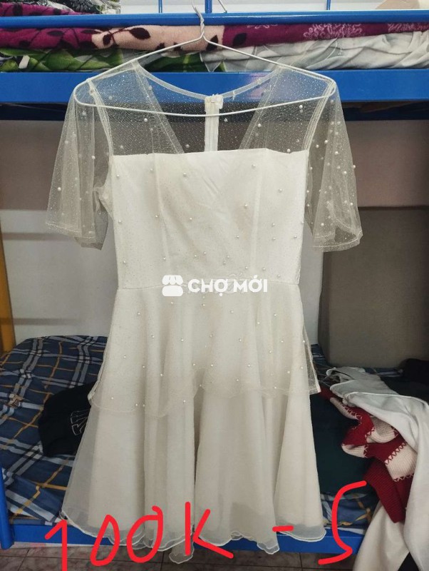 Váy size S đã sử dụng