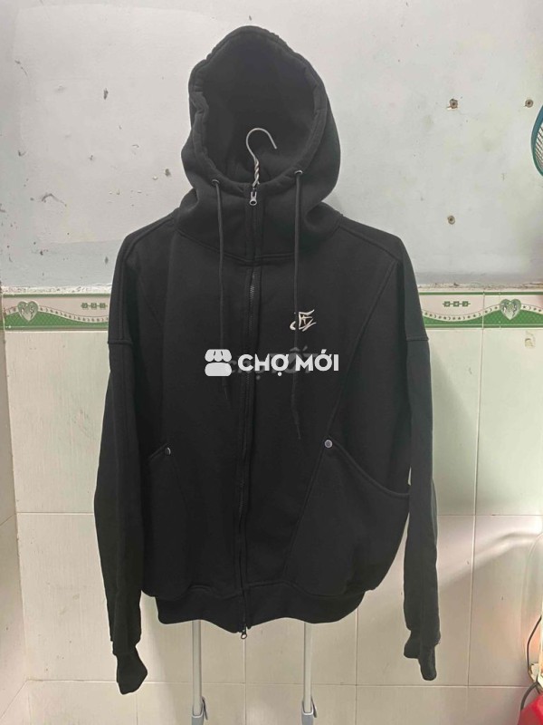 Áo hoodie nam khoá kéo đen