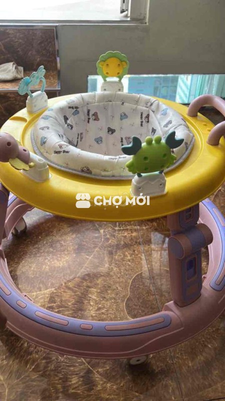 Xe tập đi trẻ em Vàng, Hồng đã sử dụng