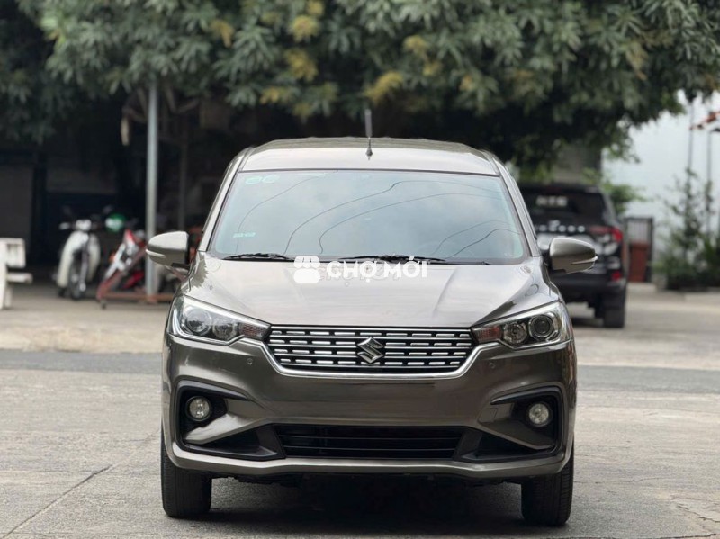 Suzuki Ertiga Nâu 7 chỗ