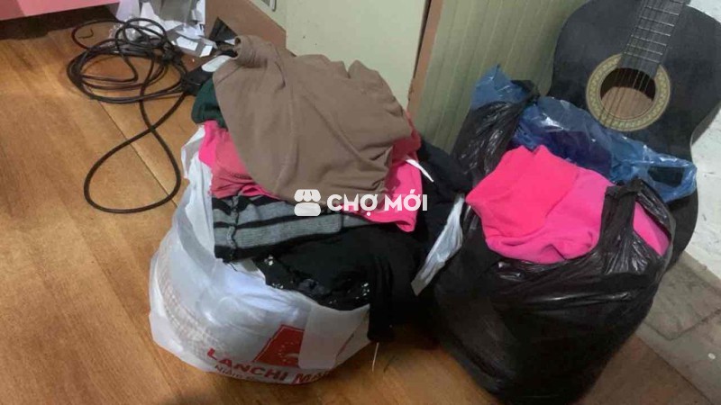 Quần áo nữ đã qua sử dụng