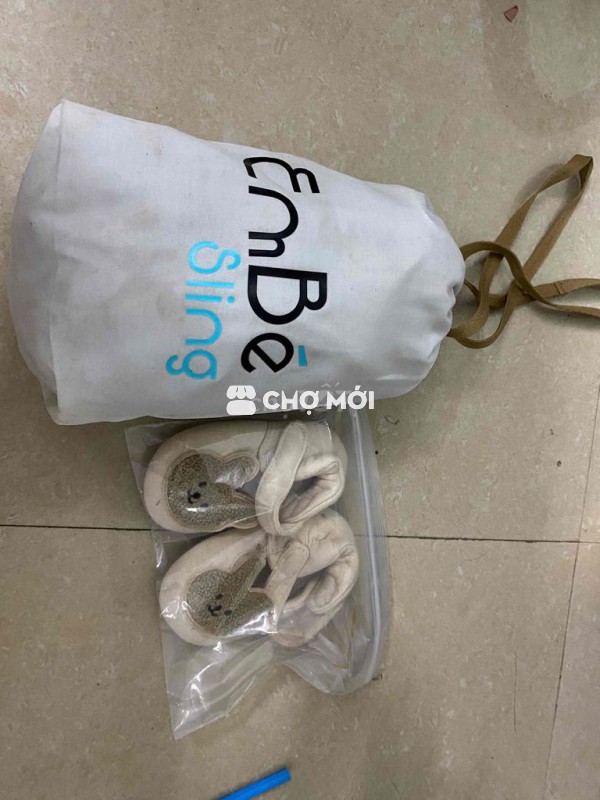 Giày trẻ em Unisex Trắng kem