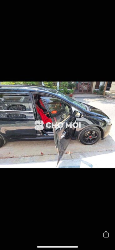 Mitsubishi Grandis 2005 2.4 AT - 190 km