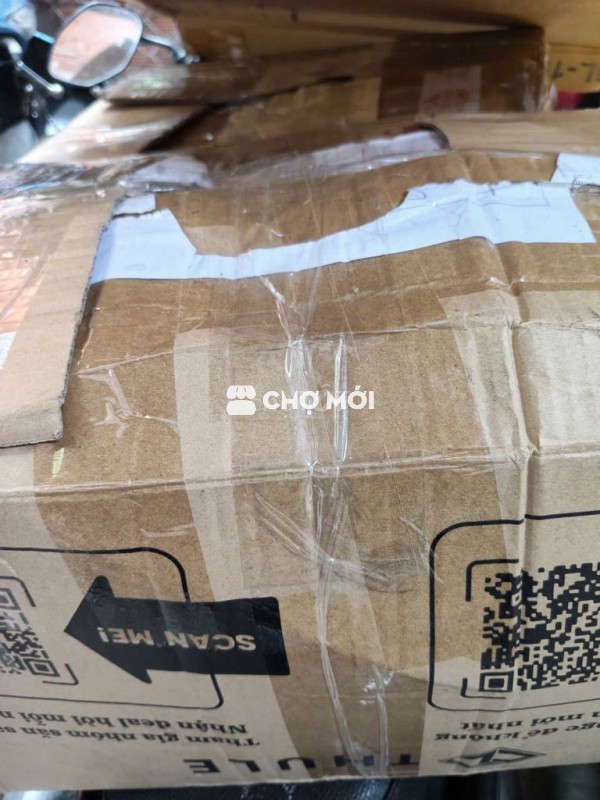 Quần áo đã giặt sạch tặng