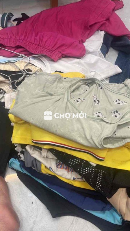 Quần áo bé trai 18-23kg nhiều màu