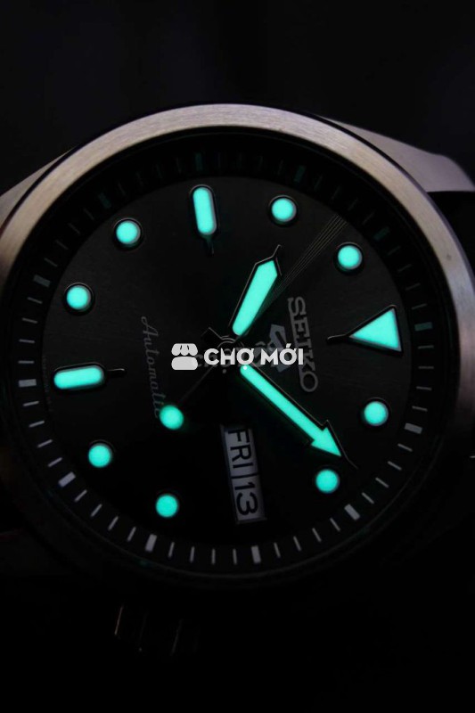 Đồng hồ Seiko 5 Sport mặt đen cool ngầu nam tính