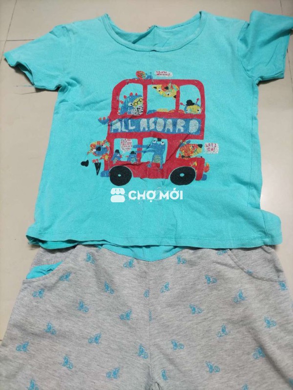 Quần áo trẻ em Nam Vải nhiều màu