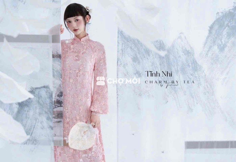 Áo dài Charm by Tea Nữ size L Mới