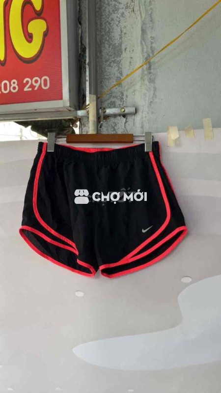 Quần short Nike Dri-Fit Nữ size M