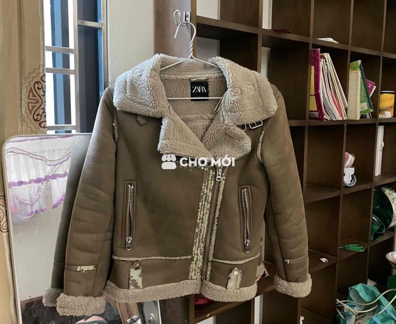 áo khoác nâu(đọc mô tả)