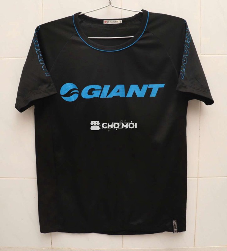 Áo thun Uniqlo Giant Nam Đen XL