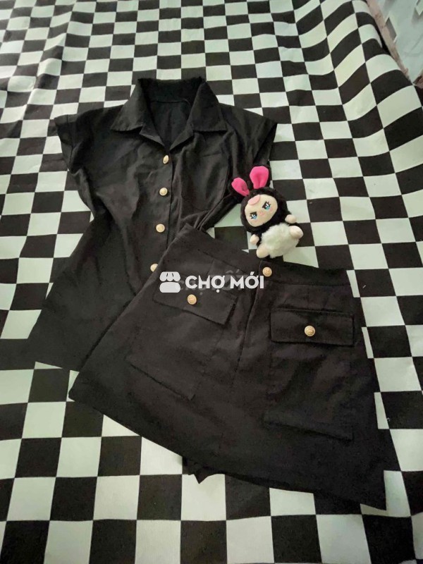 Bộ quần áo nữ Đen duoi 48kg