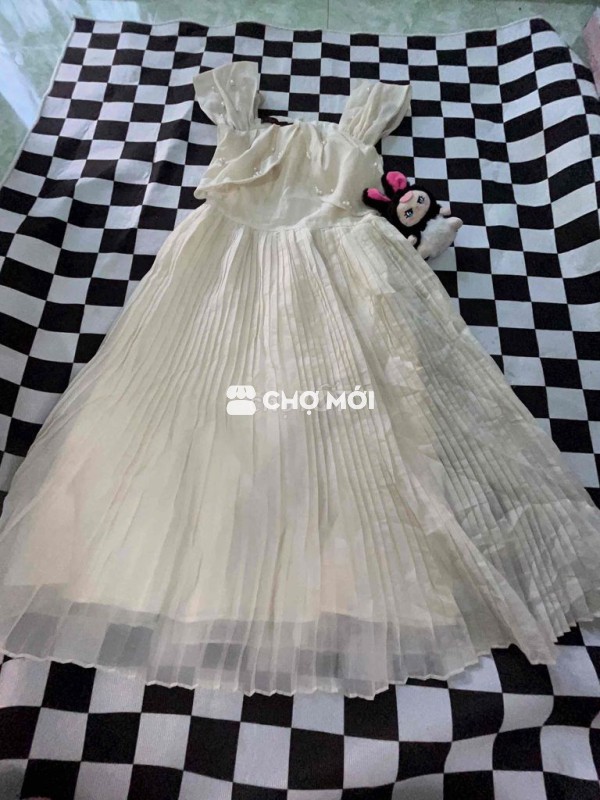 Đầm Nữ Vải voan Trắng kem Đã sử dụng