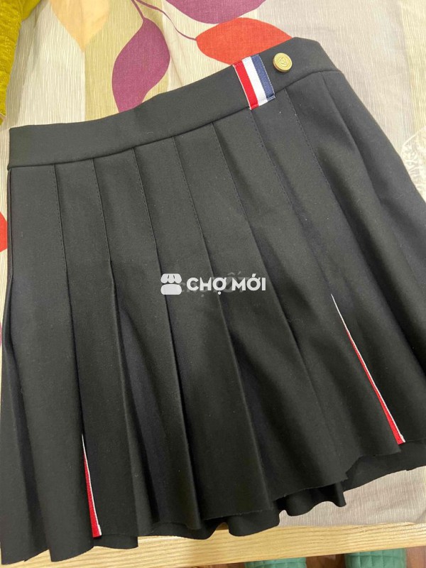 Váy xếp ly nữ size S