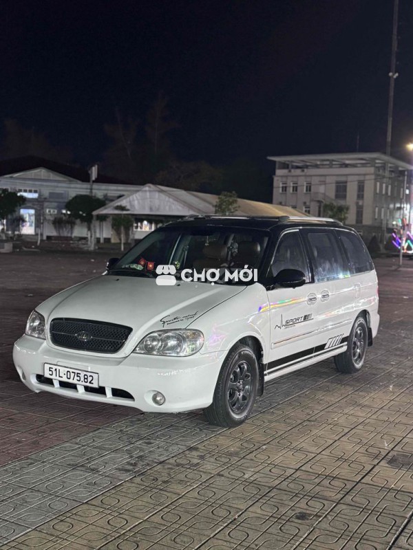 Kia Carnival 2006 7 chỗ Trắng