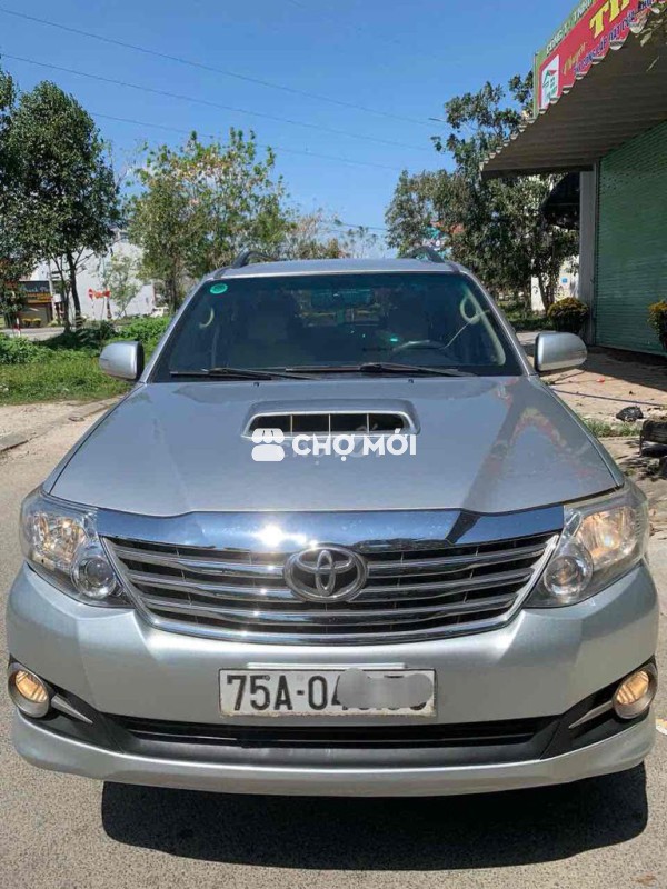 Toyota Fortuner 2014 2.5G - 80000 km
