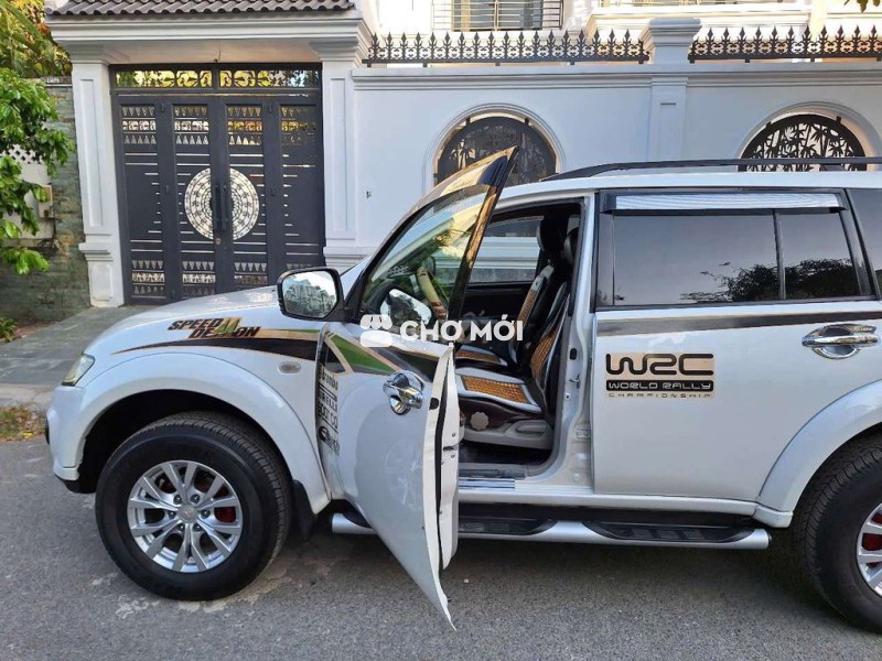 Mitsubishi Pajero Sport 2016 2.5 MT