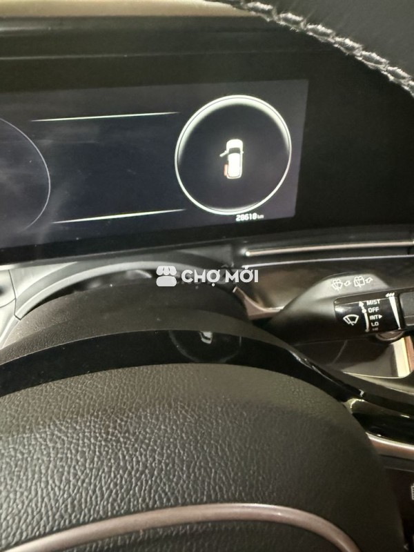 Kia Carnival 2022 Xám 28618 km