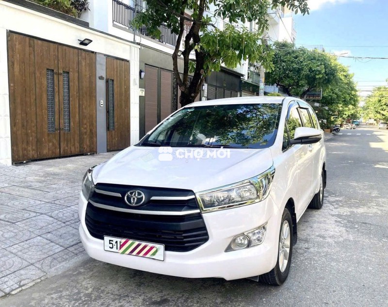 Bán xe nhà Toyota INNOVA 2019 E chính chủ: 398tr
