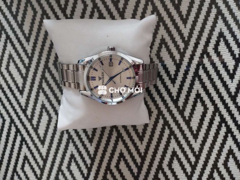 Đồng hồ đeo tay FNGREEN Nam Bạc