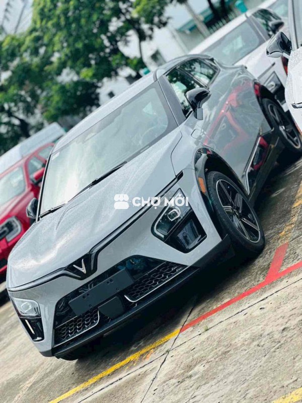 Ưu đãi khủng lớn Vinfast VF7 Plus 2026 🎉