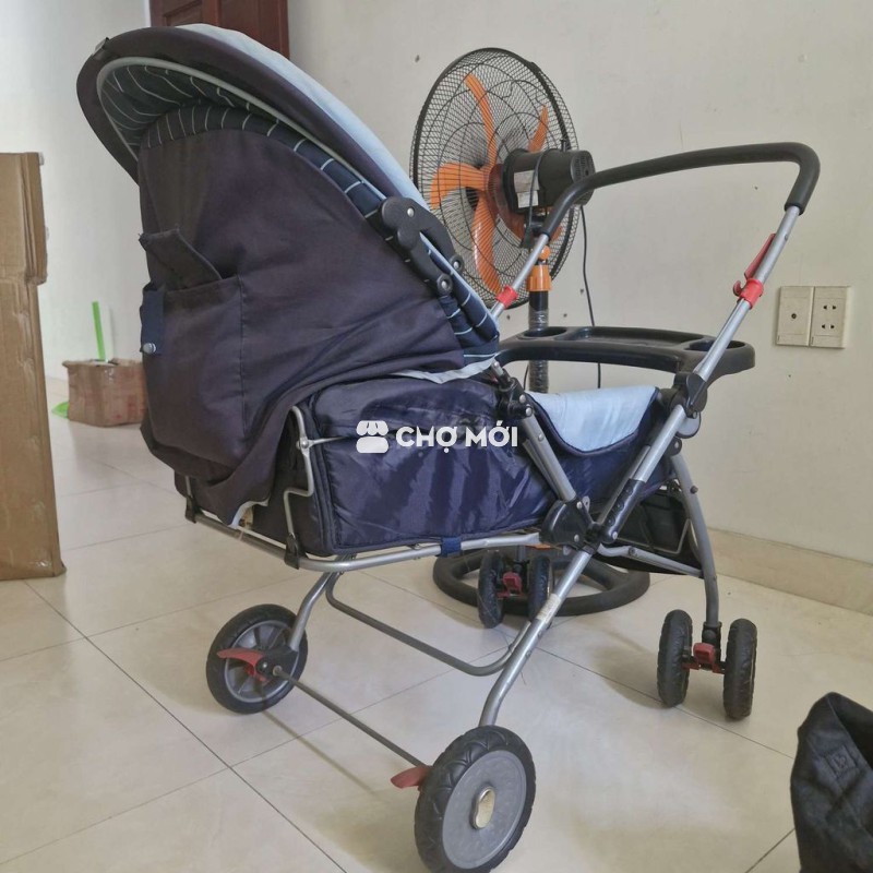 Xe đẩy em bé Xanh đậm