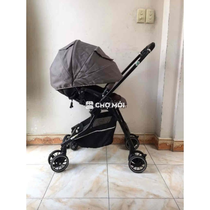 Xe đẩy Combi Nhật Bản Xám