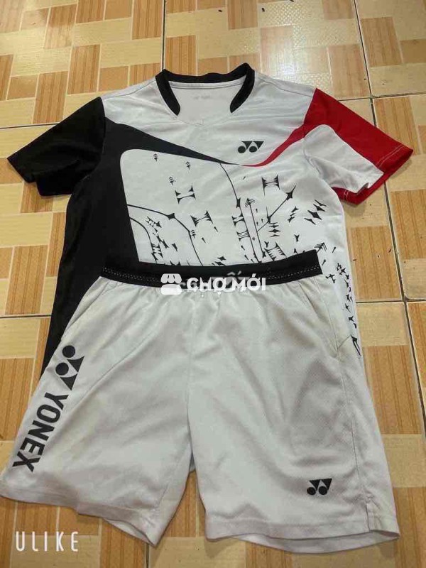 Bộ quần áo thể thao Yonex Nam size L