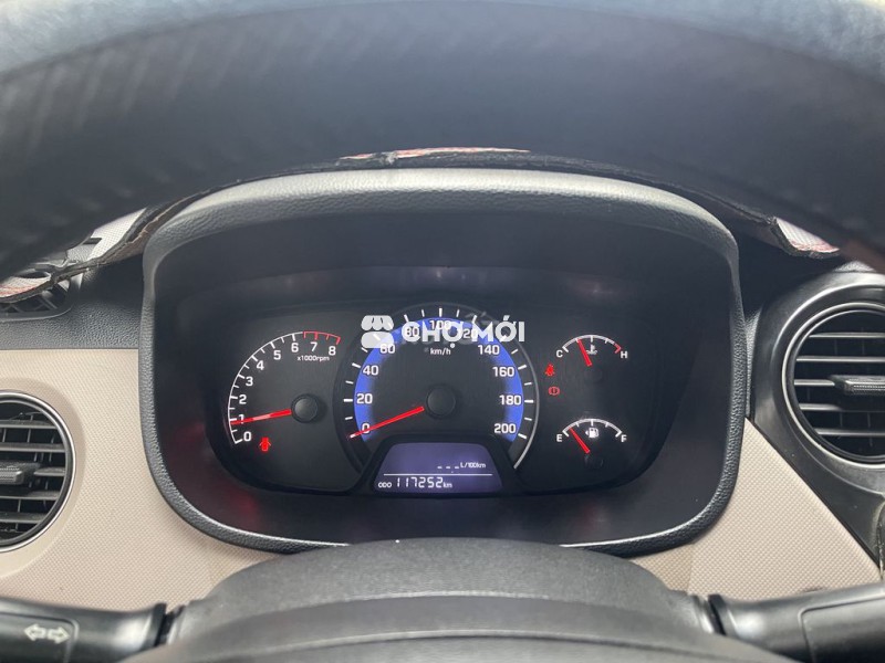 Hyundai i10 Sedan 2016 Bạc